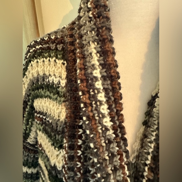 POL Multicolor Striped Cardigan - Picture 3 of 7